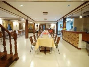 La Roca Veranda Suites & Restaurant Legazpi Exterior photo